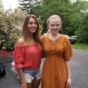 Meet your Posher, Marisa